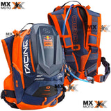 ( No PIX R$ 1749,00 ) Mochila de Hidratação Original KTM Red Bull Racing Team Dakar 3 litros Modelo 2024 Ogio - 3RB240001800