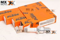 Vela de Ignição para motos 2T Original NGK BR7ES - KTM - Husqvarna - Gas Gas - 54739093000