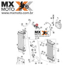 Junção em Y do Radiador Original KTM 2T e 4T 2011 a 2016  / Husqvarna 2T e 4T 2014 A 2016 - Husaberg TE / FE 13 e 14 - 77235071044